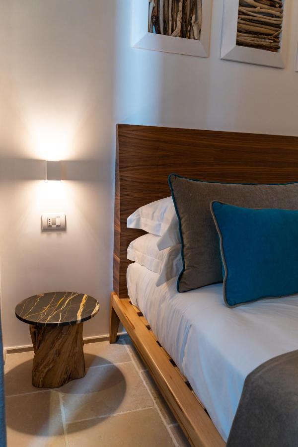 B-Welcome Rooms Of Charme E Relax Polignano a Mare Buitenkant foto