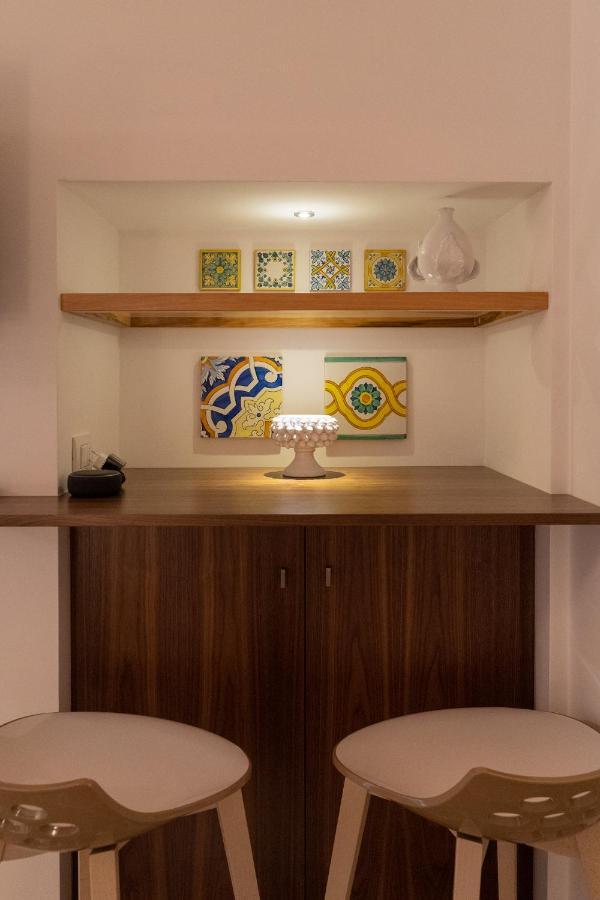 B-Welcome Rooms Of Charme E Relax Polignano a Mare Buitenkant foto