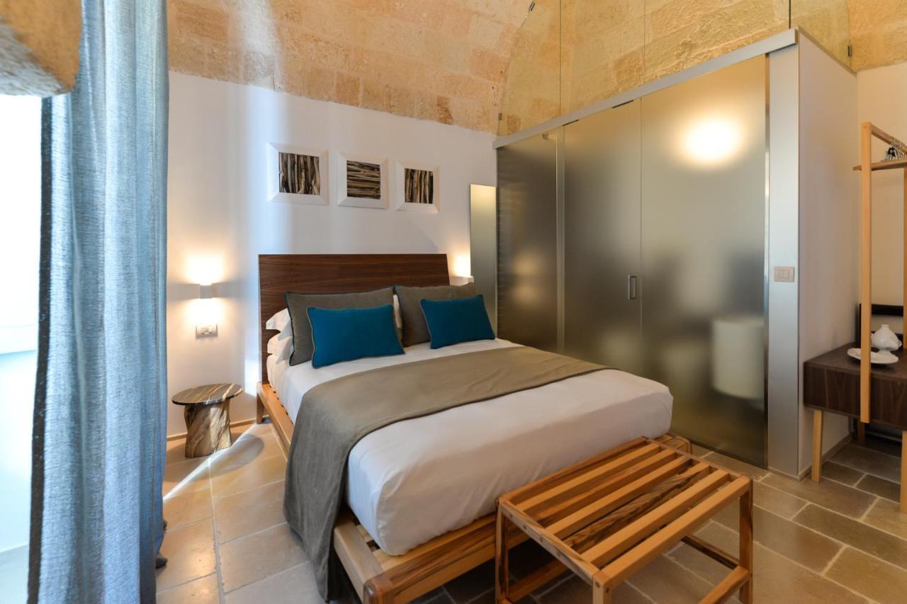 B-Welcome Rooms Of Charme E Relax Polignano a Mare Buitenkant foto