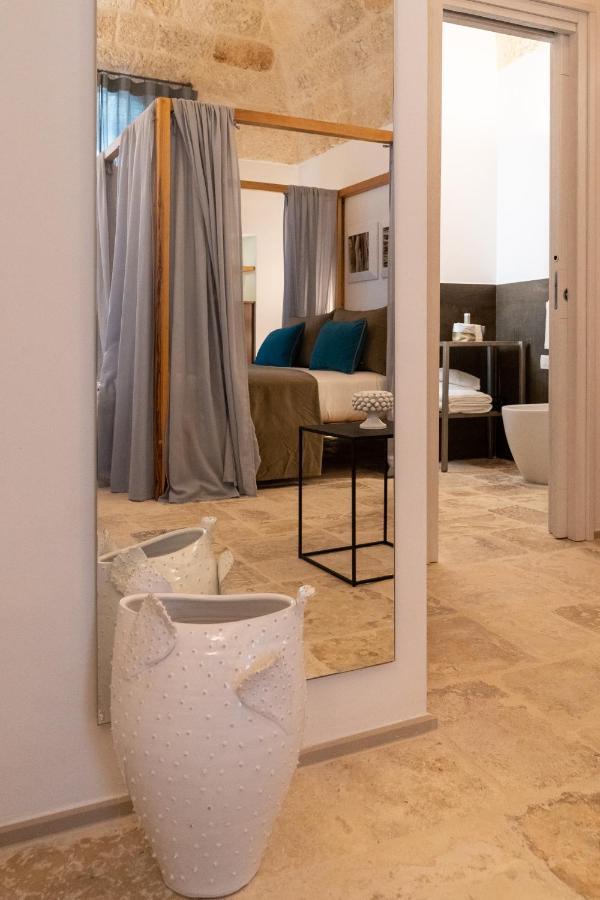 B-Welcome Rooms Of Charme E Relax Polignano a Mare Buitenkant foto
