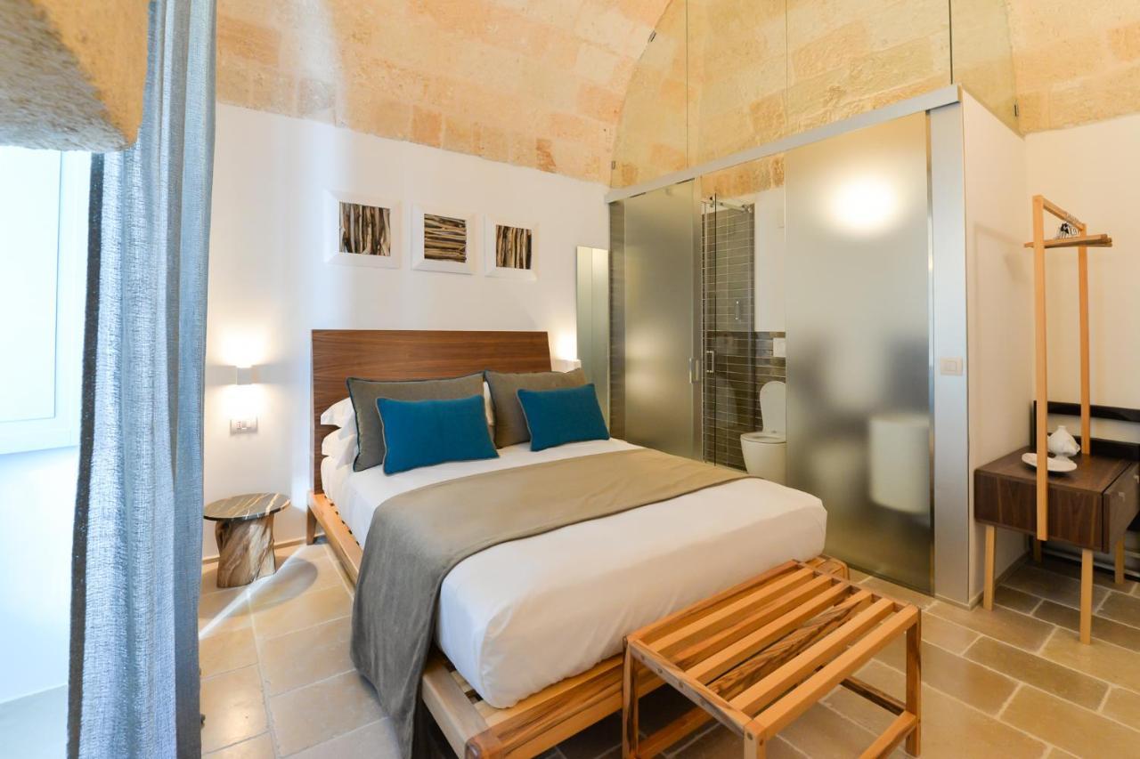 B-Welcome Rooms Of Charme E Relax Polignano a Mare Buitenkant foto